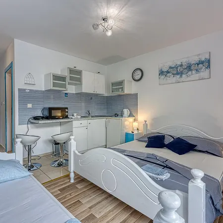 Sea Breeze - Happy Apartment *