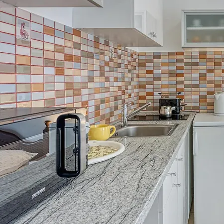 Sea Breeze - Happy Apartment Makarska