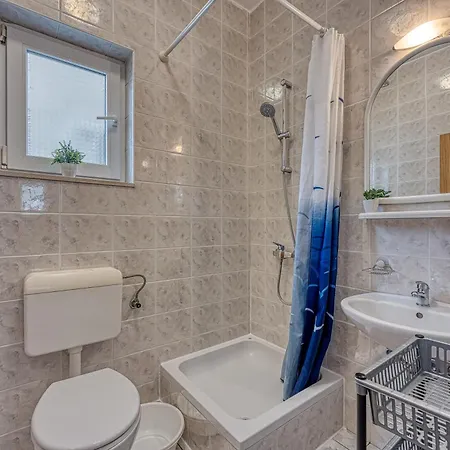 Sea Breeze - Happy Apartment